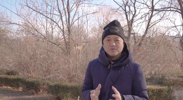 李亚鹏|李亚鹏：官宣次女叫“夏夏”，小美人胚子模样甩姐姐李嫣好几条街