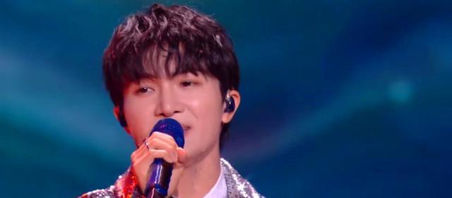 周深|劳模周深，两天四场直播，贡献殿堂级唱功，微博之夜刷爆朋友圈！