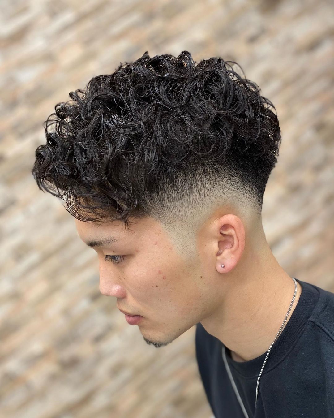 发型 夏季男发流行这样剪，清爽百变很有型，难怪这么多男士都在剪