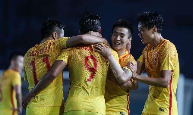 沙特队|从1-0到3-2！中国决战沙特，首发浮现，期待小鬼当家，CCTV5直播