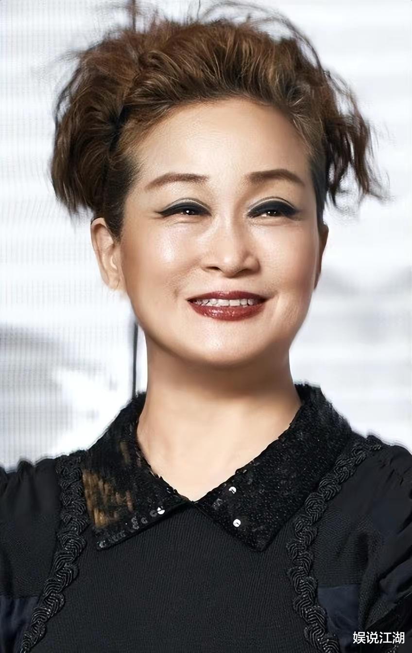 汤唯|杀疯韩娱，勇夺青龙奖！汤唯为何不愿回国发展？知名导演道出实情