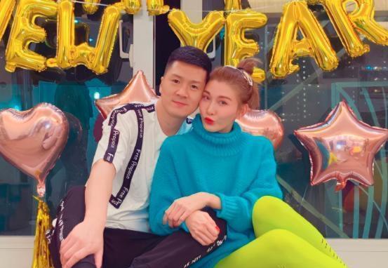 李彩华|李彩华身家近2亿元，在世界多国有房，拒绝富商追求