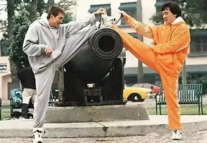 卢惠光|当年，林凤娇替成龙管理公司后就辞退跟成龙30年的卢惠光