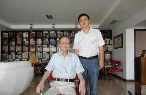 陈祖德|围棋泰斗陈祖德：首位战胜日本九段棋手的国手，逝世前仍不忘围棋