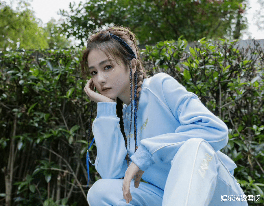 白梦妍|白鹿不只94斤?本人现身时装周走秀,真实体重被质疑