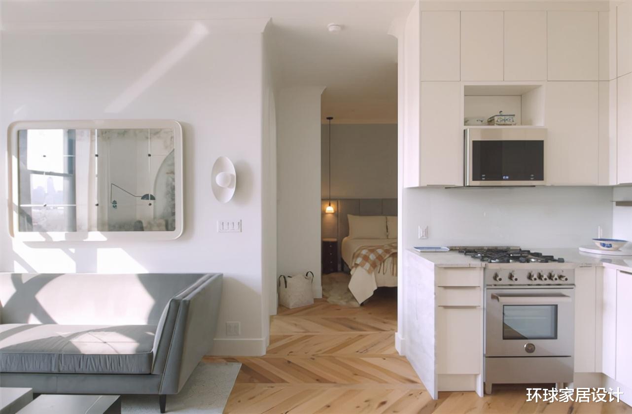 姑娘在上海买33㎡小家,全屋大白墙,简单又美满,一个人住太爽了