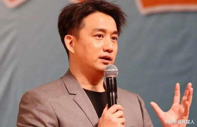 明星|一把菜刀60万，椅子360万，明星的生活奢侈到你无法想象