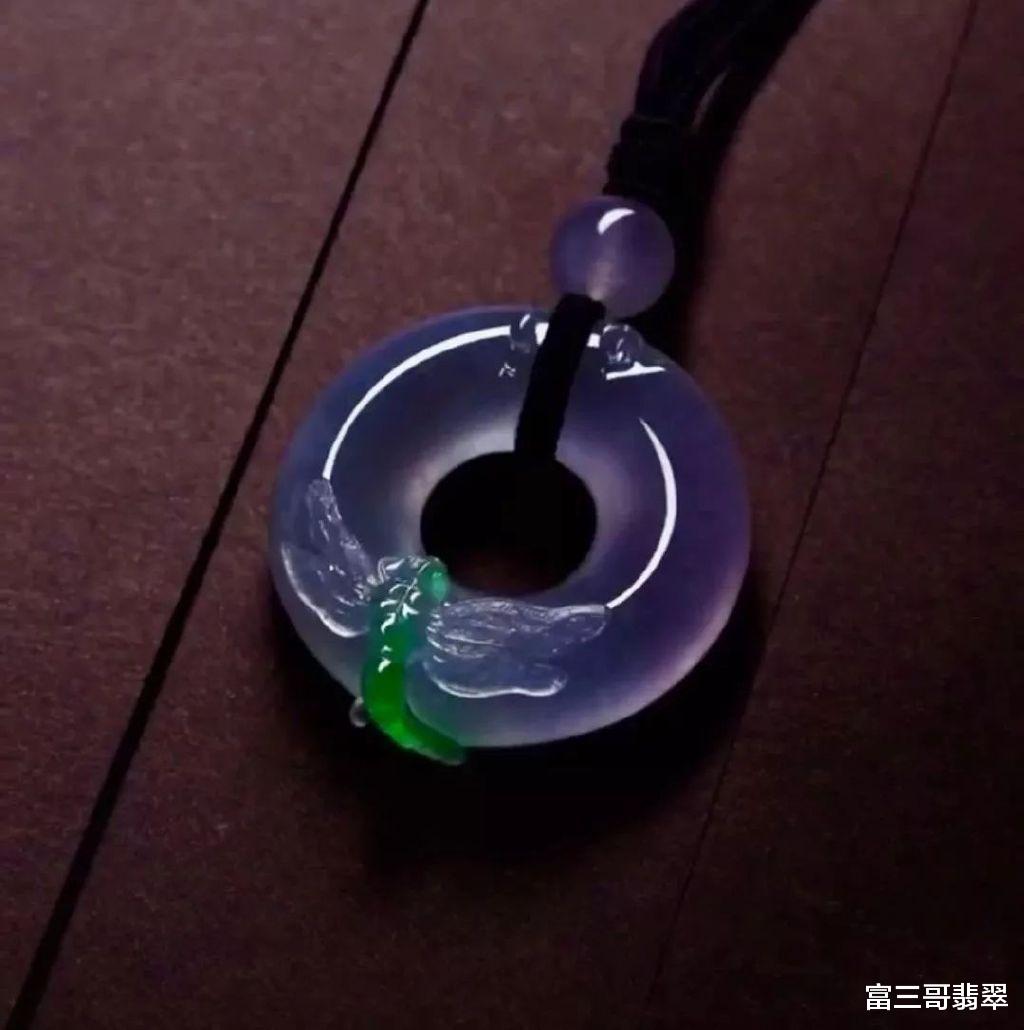 翡翠|细数翡翠玉雕的常用题材——昆虫