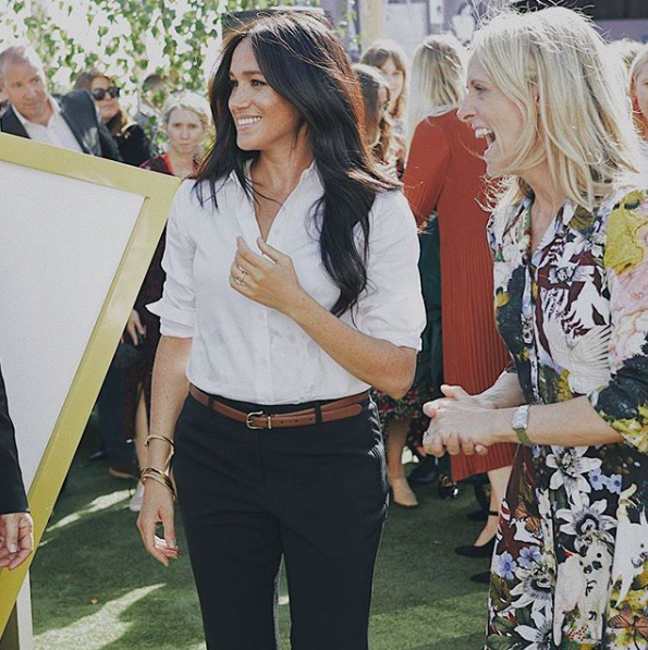 夏洛特公主|夏洛特公主生日梅根又抢新闻曝光率,戴1200块邪恶蓝眼项链有意义.