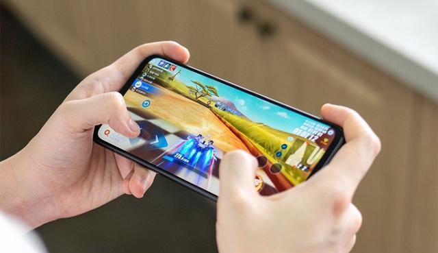 努比亚|努比亚游戏手机降价700144Hz+5100mAh大电池骁龙765G成过去式