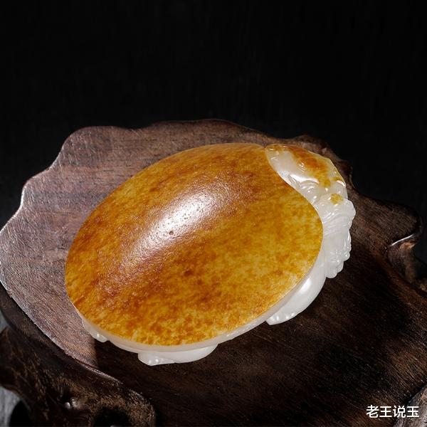 玉雕|在众多的玉雕题材中，为什么龙龟备受青睐？