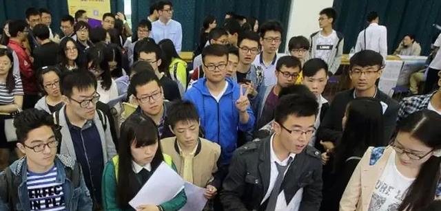 求职|“对不起，我们不承认”，海归硕士求职碰壁，有计划留学的要了解