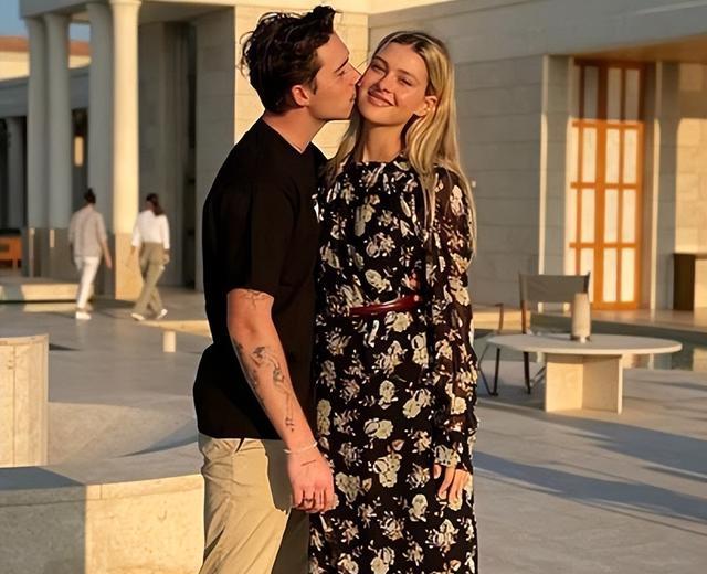 贝克汉姆|贝克汉姆大儿媳妇太美！身高1米66的富家千金，身材颜值完胜贝嫂