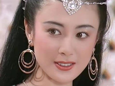 陈红|瓜子脸、高鼻梁和尖下巴才是美女?面若银盘才是国人的正常审美