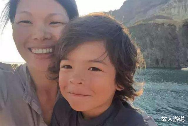 吕燕|红遍全球的超模吕燕，始终不被国人接受，理由是：眯眯眼长相太丑