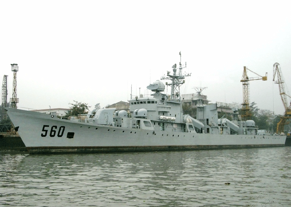 菲律宾仁爱礁事件后7名菲律宾军仍守着马德雷山脉号为什么不驱赶