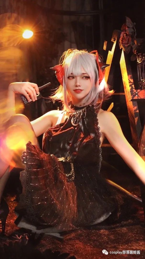 明日方舟|cos:明日方舟w小姐姐cos正片@目白鹿