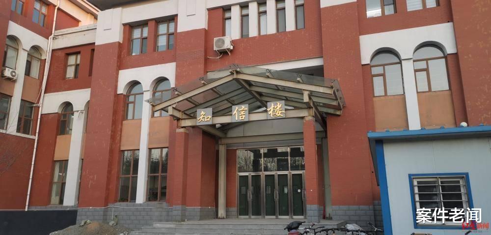 上海一女子出家裸捐588万房产、后续：全部被骗