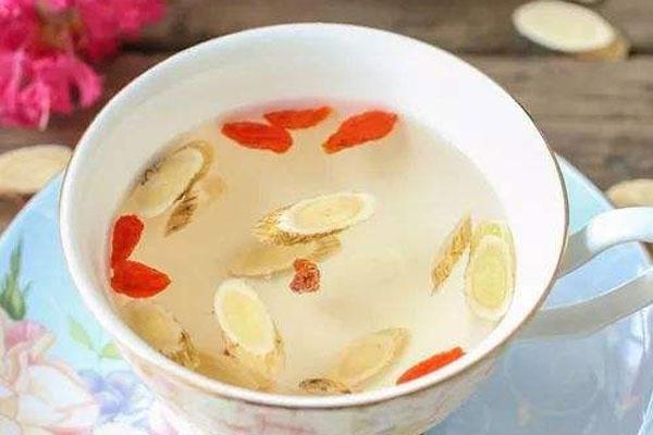 黄芪|常喝黄芪水强身健体，但有些人喝了，可能没病也会变的有病