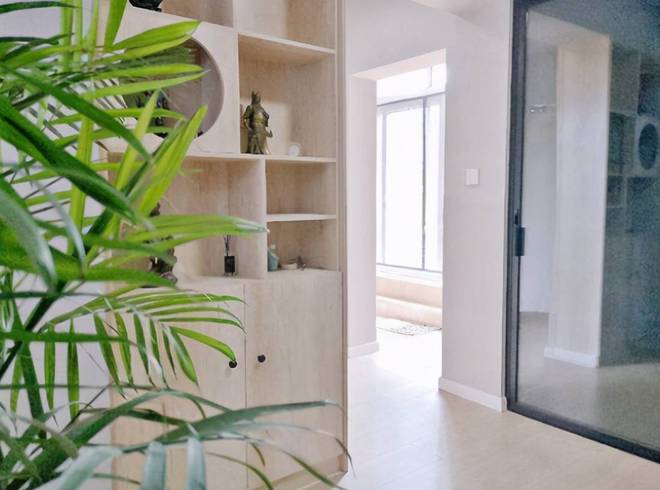 都说顶楼不好,买188平顶楼复式送大露台,玄关就足够把人迷住!