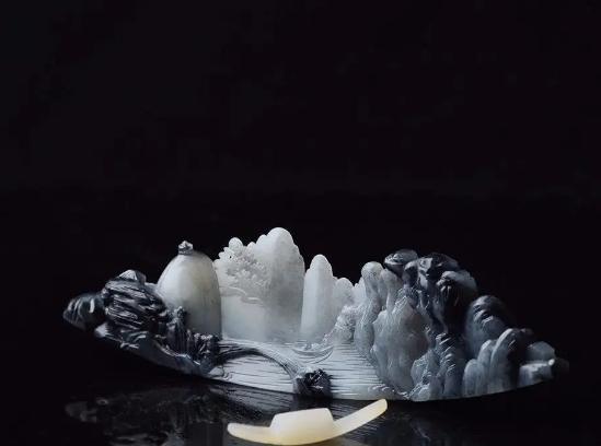 翡翠|和田玉的包浆之谜，新疆籽料真的能盘出包浆吗？