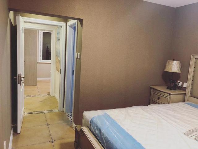 120平方米的小三居,经典的美式风格,实用性很强