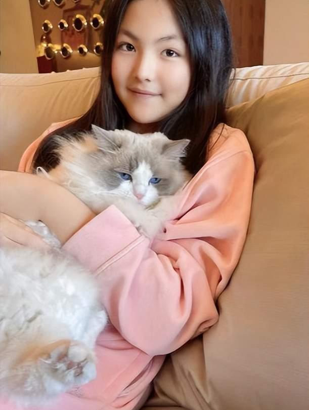 王岳伦|官宣离婚5个月后复合了？李湘王岳伦互动晒照，疑同居超过一个月