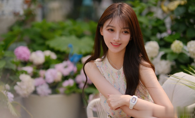 黄晓明|屡次被传与黄晓明恋爱后,叶珂否认与黄晓明聚餐:全是张冠李戴