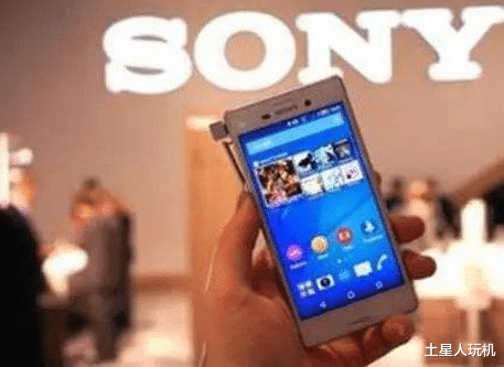 |當初強大的日本手機為什么突然全軍覆沒了？