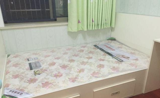 110㎡装修花18万，全屋贴壁纸超漂亮，电视墙设计火遍全小区