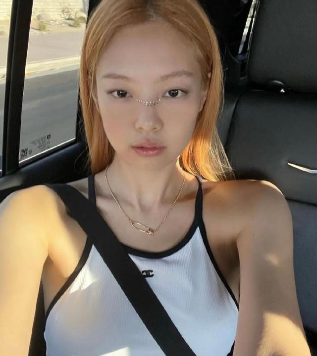 整容 BLACKPINK马上回归，不担心四闺女成绩，只担心美女们的刘海劫？
