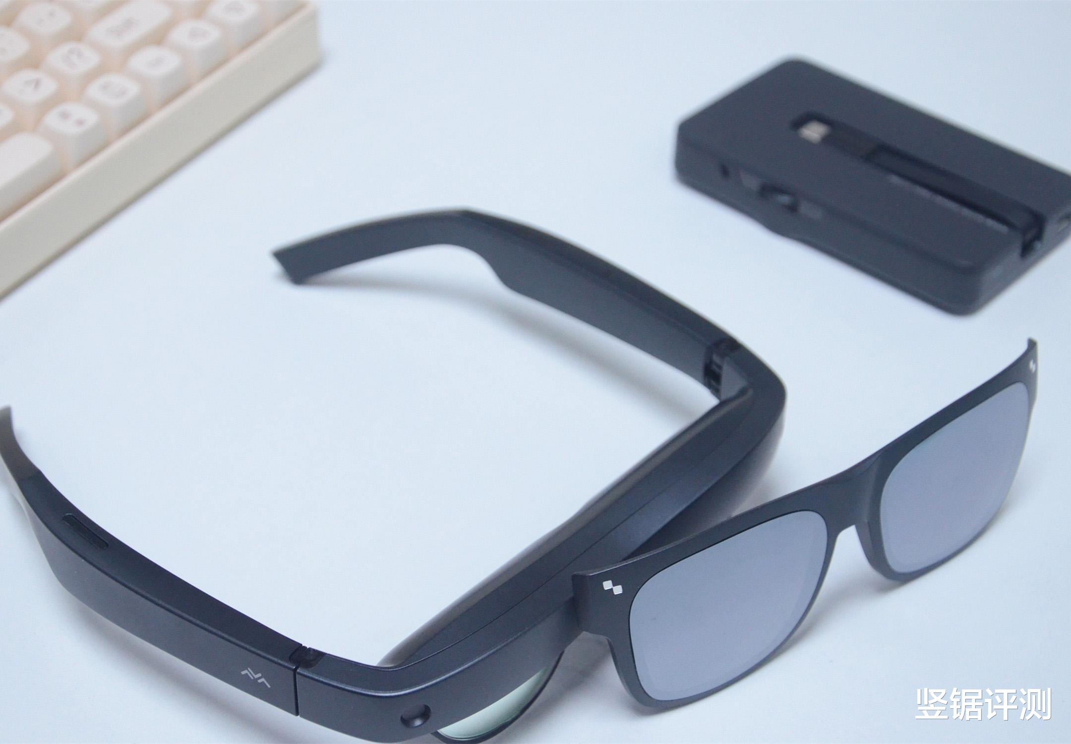百度|眼镜里面装了个“130英寸屏幕”?雷鸟Air 1S智能AR眼镜评测
