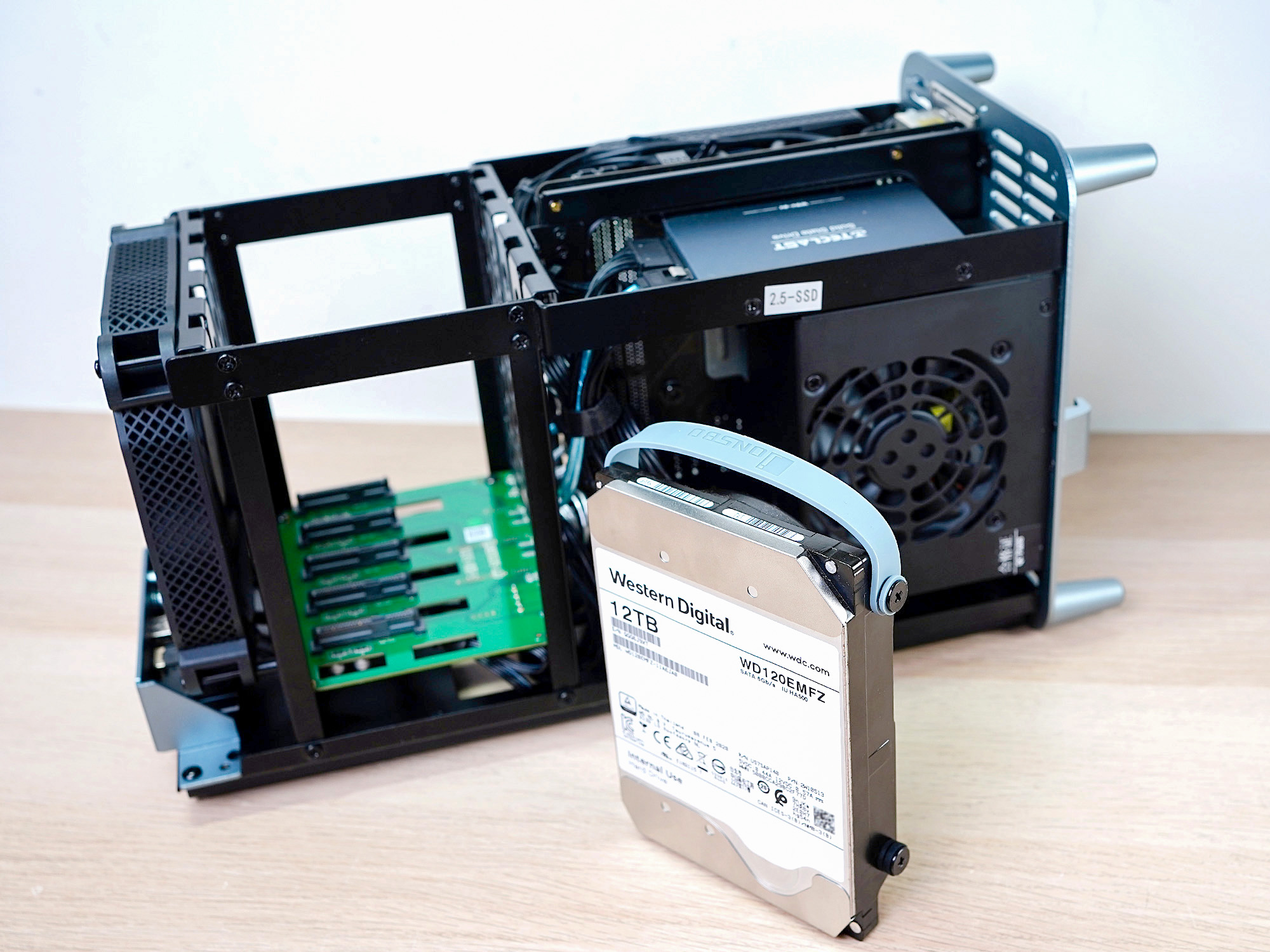 |DIY NAS装机纠结半年,不懂就问!该装个神马底层系统?