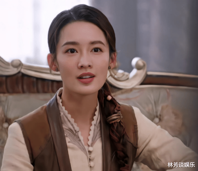 请君|飙升榜一却遭低分刷屏,《请君》上线,观众点评“一针见血”!