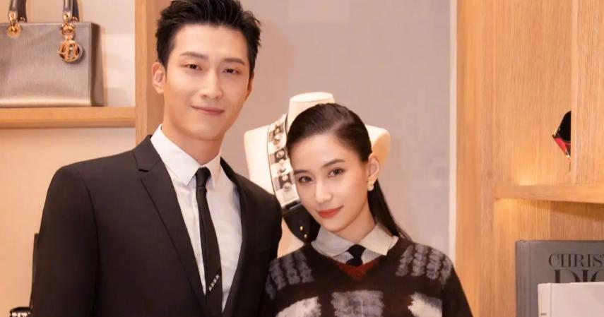 何超莲|真怀了？曝何超莲近照，紧身短裙露事业线显性感，肚子隆起太抢镜