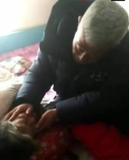 赵本山|和周润发刘德华合照稳居C位,赵本山地位有多高?比当年派头大多