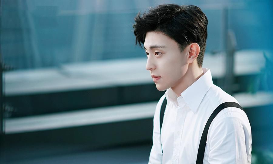 邓伦|邓伦偷逃税被罚!星途彻底凉凉,官媒痛批:执迷不悟只会自断出路