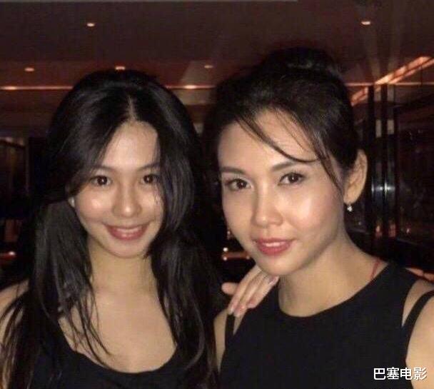 杨幂|“顶级美人”的尴尬现状：大多不愿自然老去，一个比一个脸僵