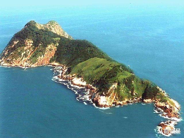 桂林|为什么全球各地普遍存在“蛇岛”，并且岛上的蛇还越来越毒？