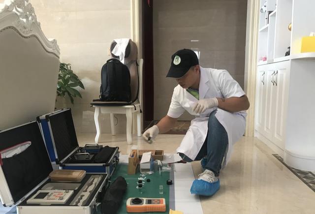 “就怪你,非得让我们住新房”孩子得了白血病,儿媳却怪婆婆