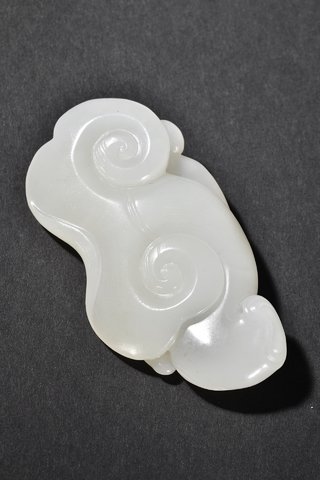 |和田玉事事如意把件