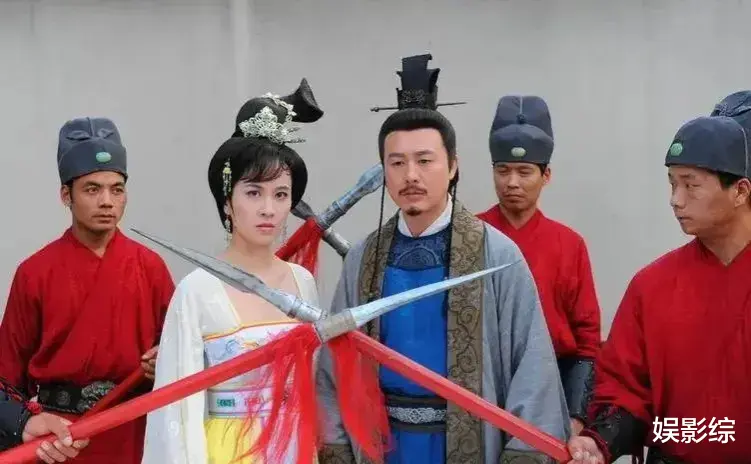 张颂文|女星晒与张颂文情侣剧照，称经提醒才知合作过，被网友嘲情商堪忧