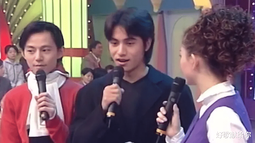 何炅|何炅,终于尝到了人走茶凉的滋味