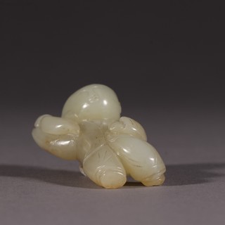 和田玉籽料|清代 和田玉籽料童子雕件