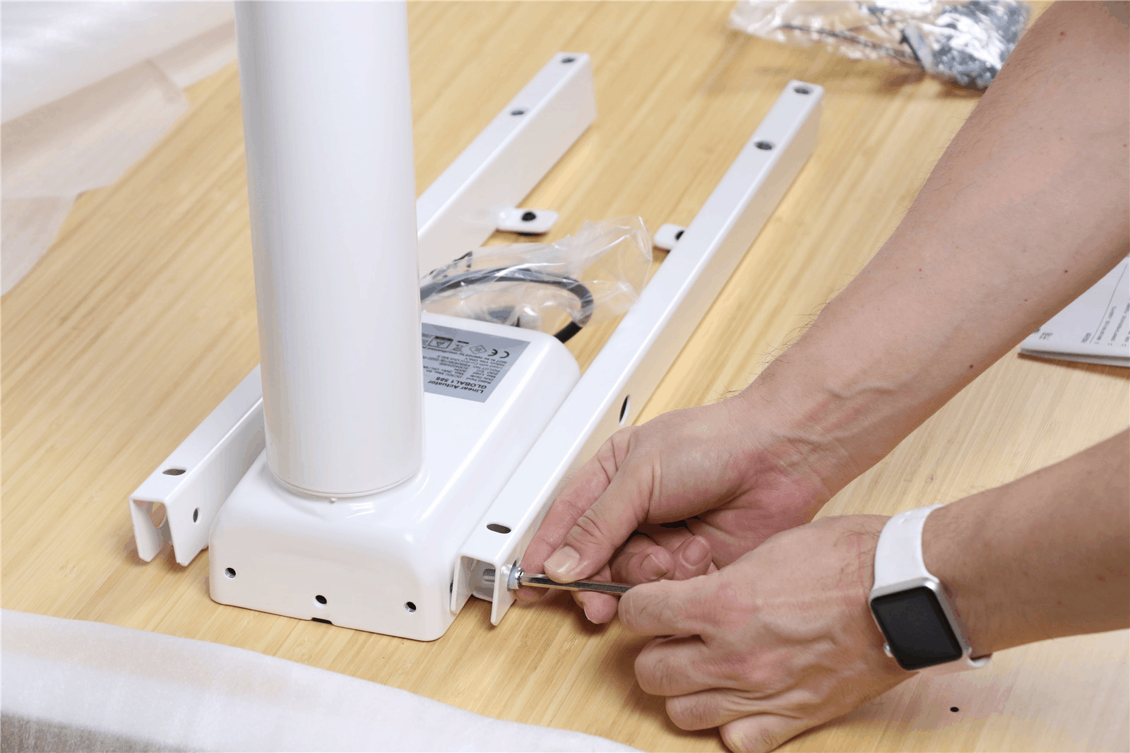 书房灵魂改造：北弧M1双电机升降桌助我达成完美桌搭