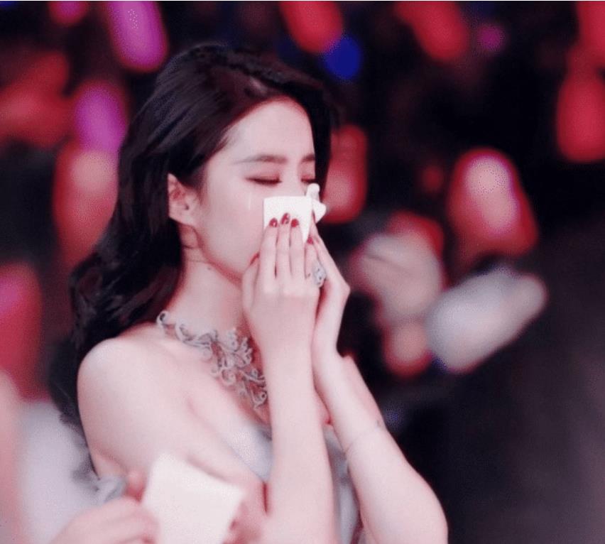 陈金飞|独宠刘亦菲23年，让杨采钰手握一线资源，陈金飞到底有多豪气？