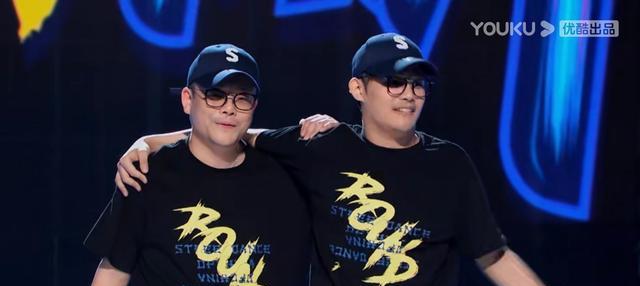 街舞|创意性街舞再度出圈,王一博激动到拍大腿,泪点与燃点并存