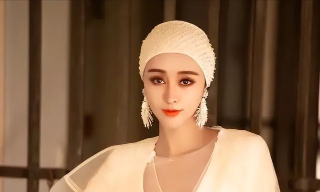 范冰冰|花费800万变脸范冰冰,嫁主刀医生似李晨,何承熹拍戏商演两不误