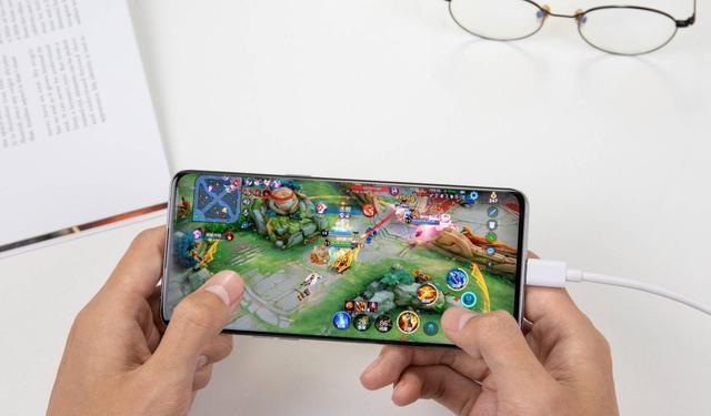 OPPO|12G+512G再降1700元,OPPOFindX5Pro彻底放下姿态,收尾了!