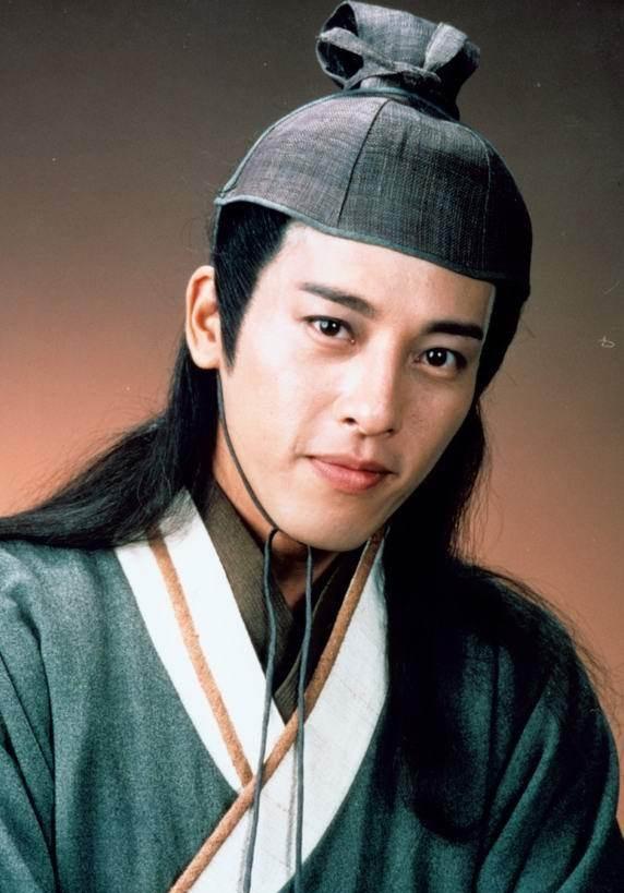 明星|曾经红极一时,如今落魄!这7位过气明星现状:卖睡衣、哭穷